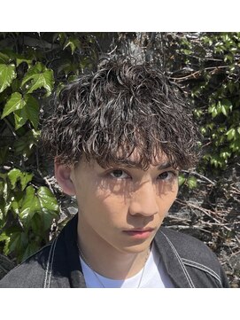 カナエ(CaNaE) 王道波巻きパーマ