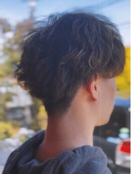 アンシュシュホワッツアップ(Anchouchou WHAT’S UP!?)の写真/カジュアルシーンだけでなく、ビジネスシーンもおまかせ！トレンドを兼ね備えた似合わせスタイルをご提案◎
