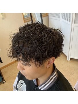 カラーズ(COLORS) メンズパーマ