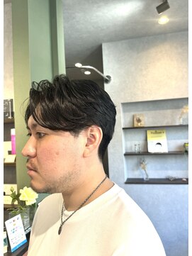 ラフ 所沢西口店(LAF.) 毛流れセンターパート