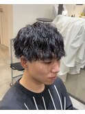 ツイストスパイラルパーマメンズマッシュ刈り上げレイヤー