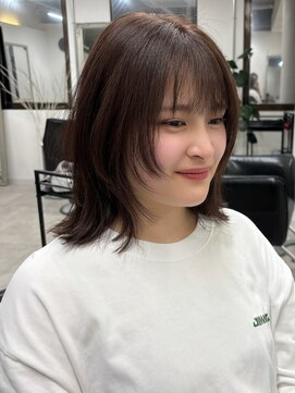 クレム 博多駅店(ChLem) ミディアム レイヤーカット 艶カラー 博多美容室
