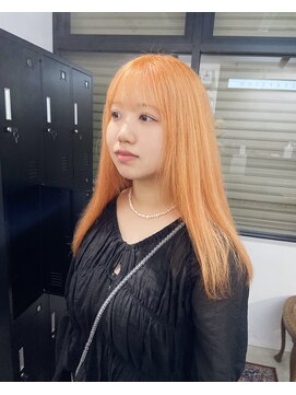 クイン(qin) 透明感ペールシアーオレンジカラー