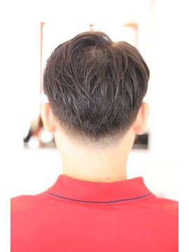 シーシーディーバーバー(CCD BARBER) センターパート