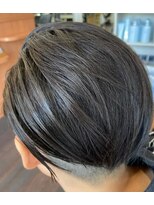 グランド(grand)&nbsp;刈り上げスタイル