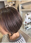 ショートボブ