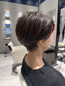 アース オーセンティック 新浦安店(EARTH Authentic) ショートボブ