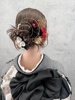 ラカシェット(la-cachette) 成人式ヘア カチモリアレンジ