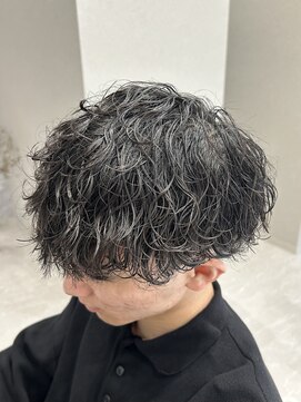 グロップ 町田(GLOP) 大人っぽさを引き出す波巻きパーマ/メンズパーマ