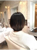 15cmバッサリカット！顔まわりレイヤーで柔らかボブ