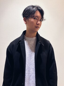 リック(LIC) ストレートセンターパート