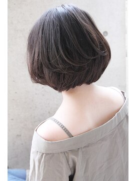 ヘアーアンドメイク シーク 吉祥寺(HAIR&MAKE SeeK) 前下がりショート×グラグレージュ【seek吉祥寺】