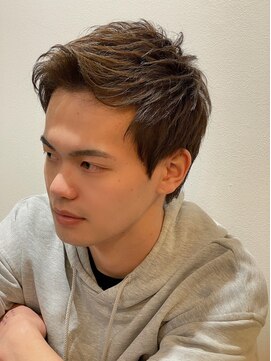 ベローチェ アップバングで好印象!メンズショートスタイル!