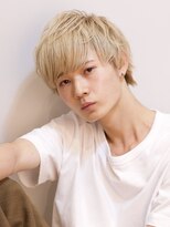 ニナ(Nina by Babylone)&nbsp;ハイトーン×長めマッシュスタイル