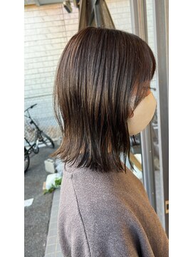 クルニエ(crenier) ナチュラルな外はねボブ/カーキグレージュ