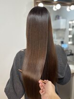 アールサロンギンザ(Rr SALON GINZA)&nbsp;髪質に合わせた髪質改善R.HAS EXをご提案＋ヘッドスパ付￥16500