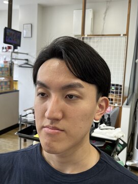 ヒキチ(Hikichi) ツーブロックスタイル
