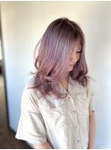 シルバーグレーとペールピンクのグラデーション