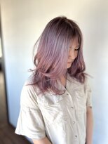 ケセラ(quesera)&nbsp;シルバーグレーとペールピンクのグラデーション