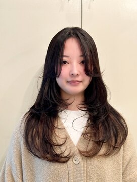 エフィールリアモ(afeel riamo) 前髪パーマ×レイヤーカット