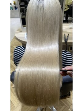 ジーナ 福岡天神(Zina) 髪質改善/Zina福岡天神