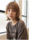 暗髪　くびれミディアム　20代/30代/40代