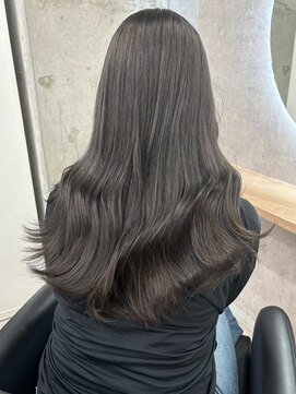 アロ 大阪梅田(alo) 【苗代萌】グレージュカラー