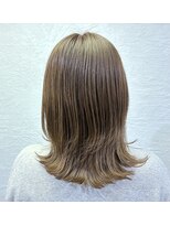 ユイット 本八幡店(Uit) 柔らかさたっぷりのミルクティーベージュ