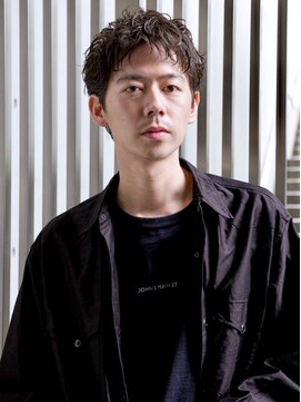 テン 心斎橋(tenn.) ツーブロックマッシュショートレイヤースパイキーショートヘア