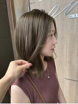 エム バイ ブローチェ(em by BROCHE)&nbsp;透明感オリーブベージュ/オリーブグレージュ