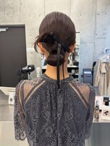 ウム(umu.)&nbsp;ヘアセット / ヘアアレンジ / タイトヘア / シニヨン