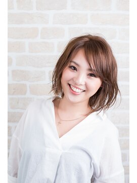 カレント(Current) ニュアンスボブ