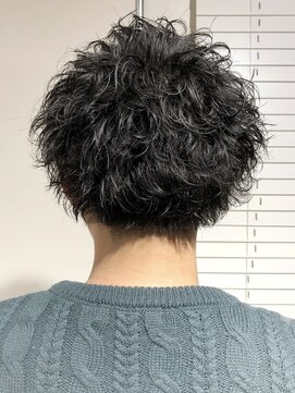 ダルシット(dulcet★★★) 【☆☆☆】後ろ姿もカッコ良く★簡単！パーマで楽にカッコ良く★