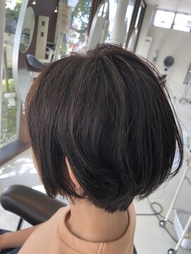 リョージ オブ ジェネレーション(Ryoji of GENERATION) ショートボブ