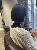 切りっぱなし平行ボブ