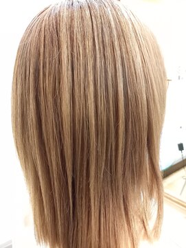 シャンプーボーイ 艶ハイトーン