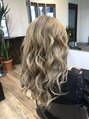 イリス(Iris) ハイトーン×ホワイトベージュ
