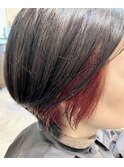 インナーレッドショートボブ