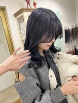 ハチ(HACHI)&nbsp;ブリーチベースでできるくすみブルーカラー