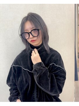 ローレン(Lolen.) グレーアッシュとウルフレイヤー ふじゆー