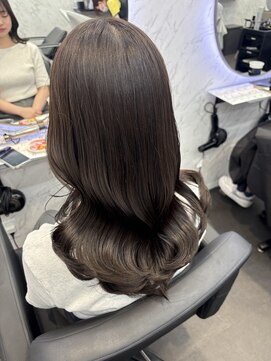 ドットモーダ  町田店(dot. mooda) 【艶カラー×レイヤーカット】韓国/韓国ヘア/町田/町田駅/学割