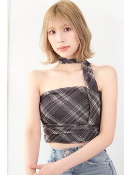 オーロ 武庫之荘店(ORO) 外ハネ・ハイトーン・薄めバング