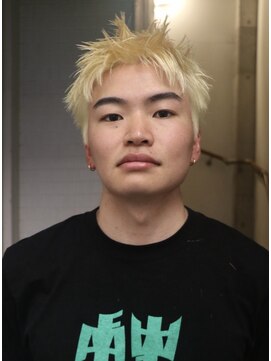 ヘアカロン 熊本本店(Hair CALON) ベリショ　ブリーチ　スパイキーショート