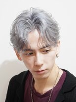 ビカム 名駅(become)&nbsp;白銀の毛流れシルバーフェザーショート