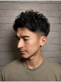 コンパクトでシンプル大人ツーブロック