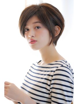 レウナ 外苑前(Reuna) 《30代40代》丸みが綺麗な大人ショート【外苑前・青山・表参道】