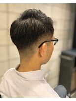 フランクスバーバー アンド ビアークラブ(FRANK'S BARBER and BEER CLUB) ワイルドツーブロックフェザーマッシュくせ毛風パーマヘアr