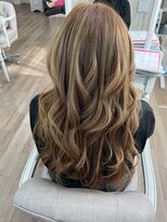 サロンドゥレゴッド(Salon de ReGod)&nbsp;ブロンドハイライト♪