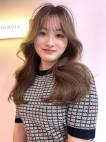 ボタン シブヤ(VOTAN SHIBUYA)&nbsp;ダブルカラー/ベージュ/韓国ヘア/渋谷/レイヤー/顔まわり