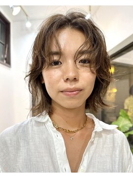 ナループロアオハナ(Nalu pu loa ohana) ボブレイヤー/レイヤーカット/ウルフカット/ウルフパーマ/パーマ